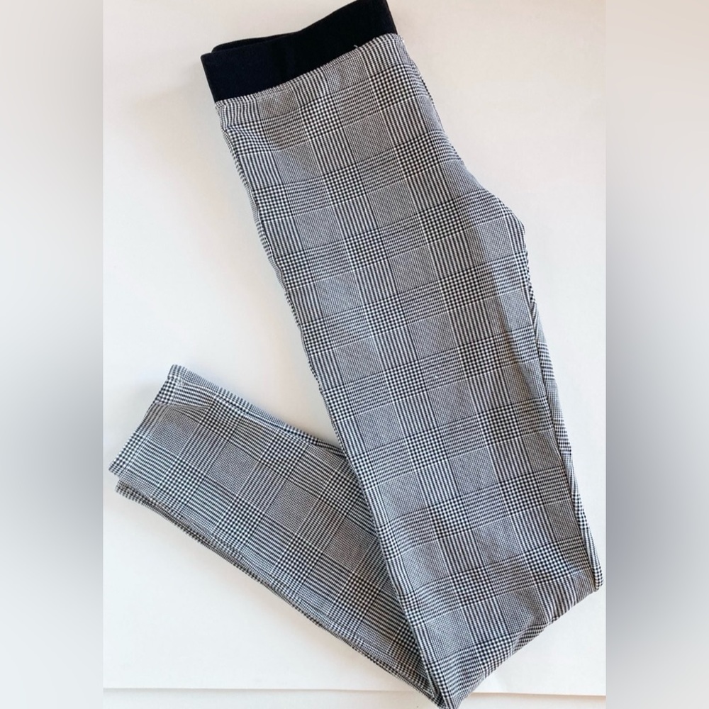 H&M Girls Black & White‎ Plaid Leggings, Size 14, Inseam 29”